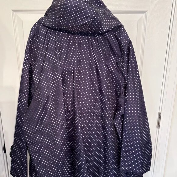 Catherines Ultimate Packable Parka - Womens Size 4XL - Navy w/White Polka Dots - Picture 10 of 11